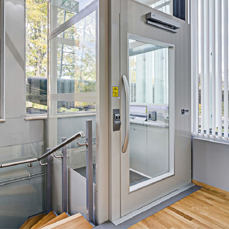 家用電梯